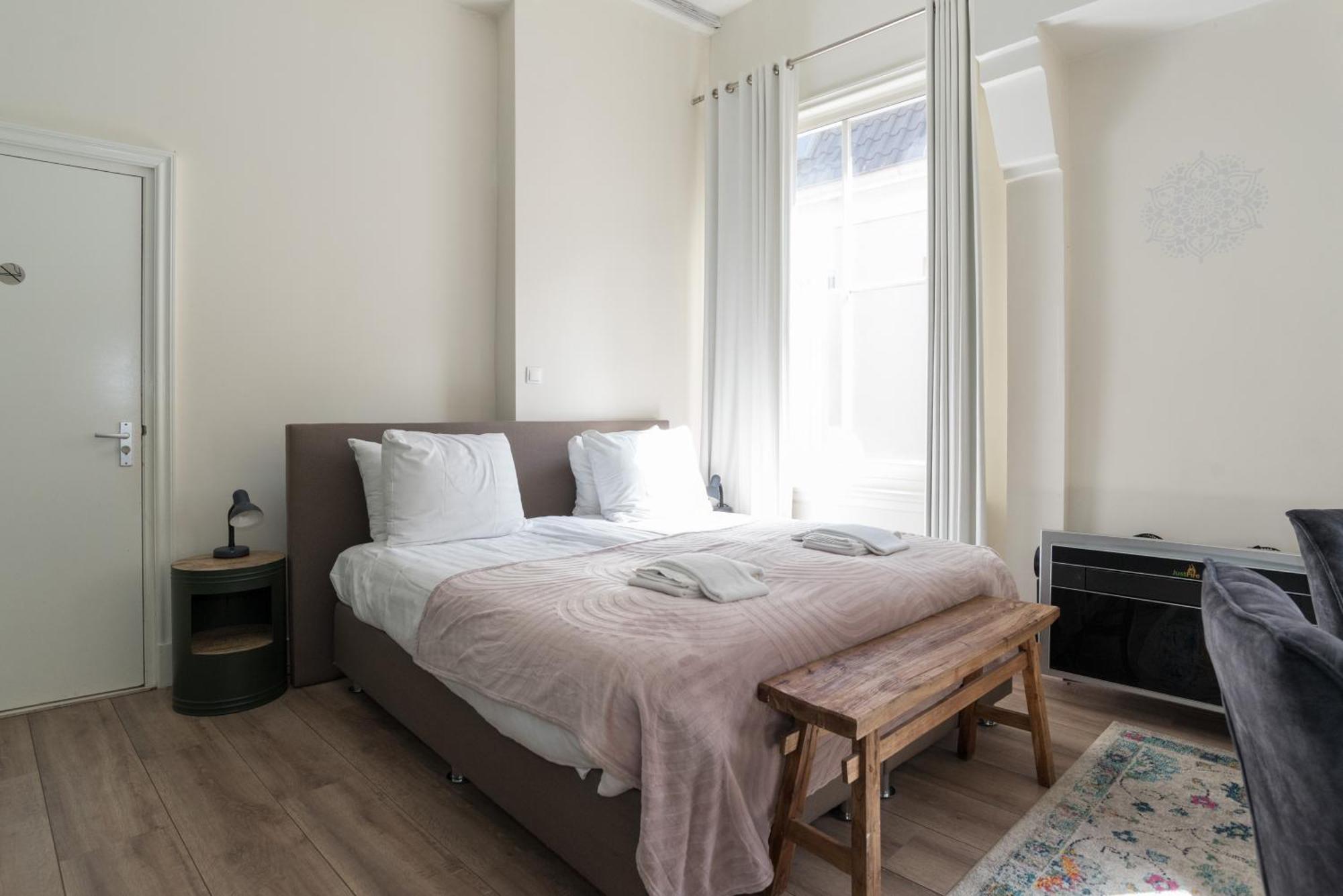 Deluxe Double Studio Smedestraat